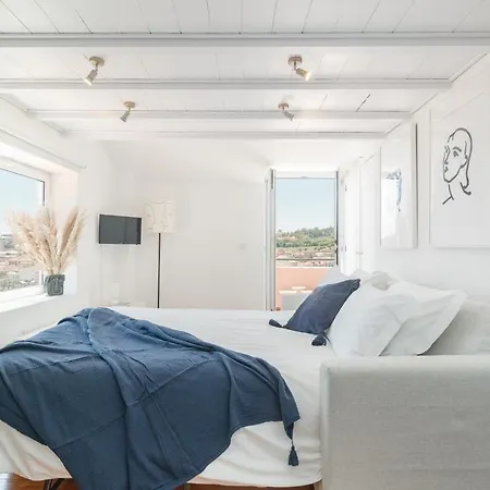 Apartment Casa Boma - Unique With Private Balcony And Panoramic Bridge View - Alcantara Iv *