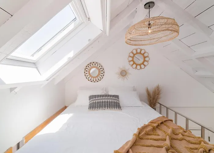 Casa Boma - Unique With Private Balcony And Panoramic Bridge View - Alcantara Iv * Lisboa