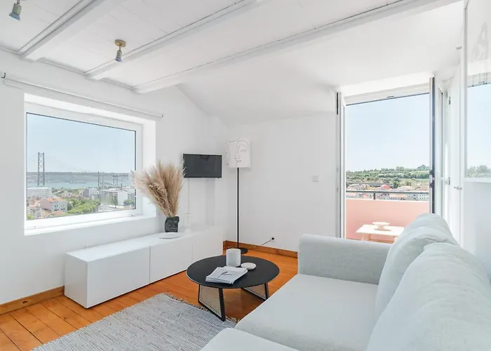 アパート Casa Boma - Unique With Private Balcony And Panoramic Bridge View - Alcantara Iv