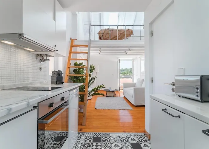 アパート Casa Boma - Unique With Private Balcony And Panoramic Bridge View - Alcantara Iv