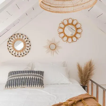 アパート Casa Boma - Unique With Private Balcony And Panoramic Bridge View - Alcantara Iv リスボン